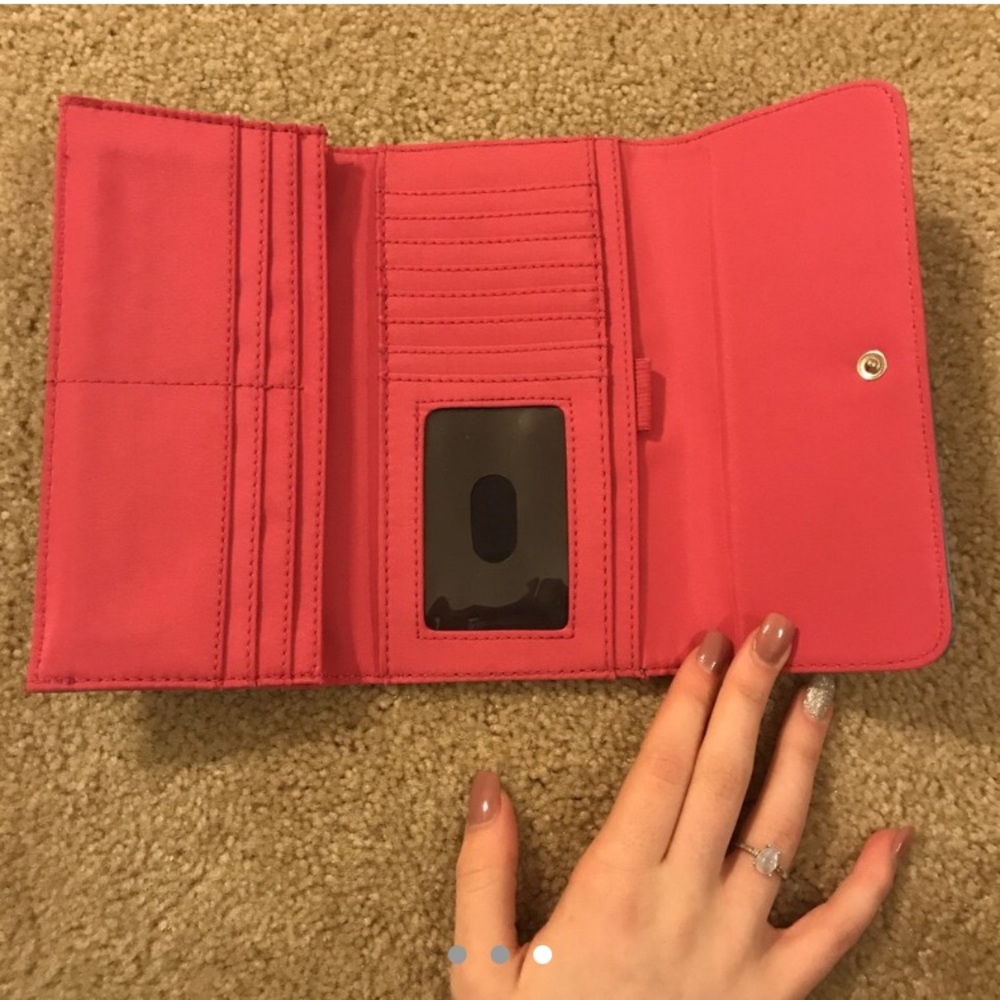 tommy hilfiger wallet